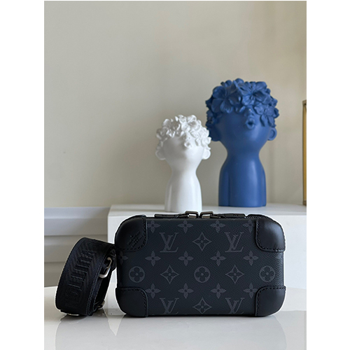 【ルイヴィトン LOUIS VUITTON】M45579 Horizon Clutch ショルダー バック